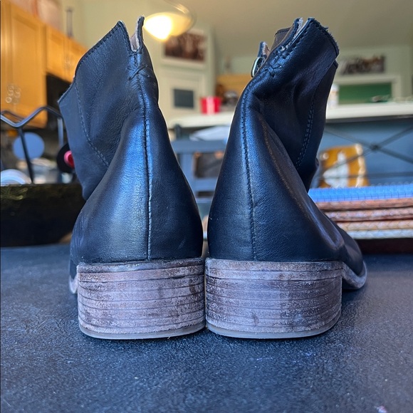 BEEK Quail Black leather boots size 8 - Picture 4 of 5